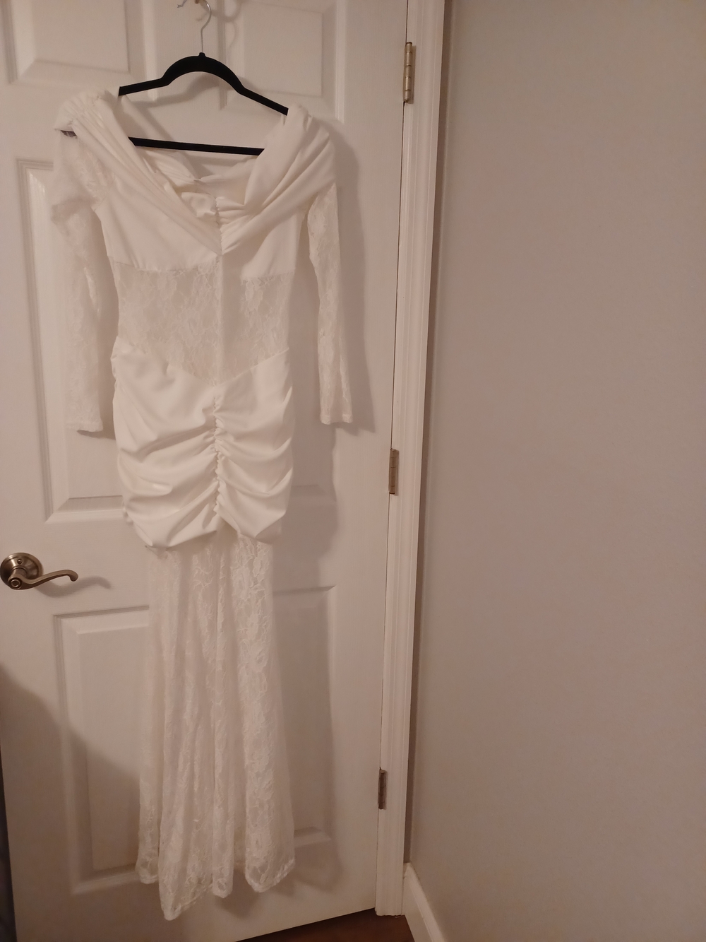 OQQ Elegant White Lace Ruched Off-Shoulder Dress